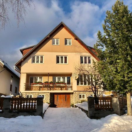 Ubytovanie Adam Lägenhet Ždiar Exteriör bild