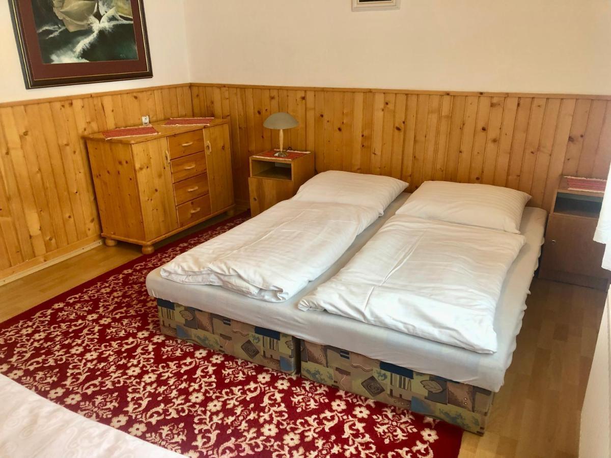 Ubytovanie Adam Lägenhet Ždiar Exteriör bild